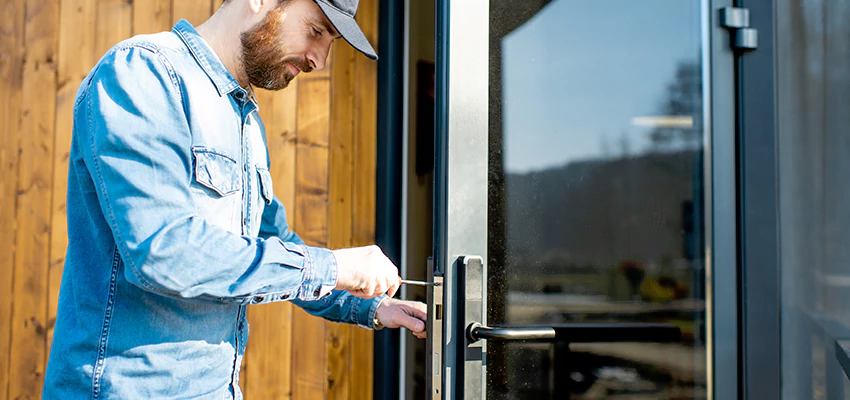 Frameless Glass Storefront Door Locks Replacement in Live Oak, CA